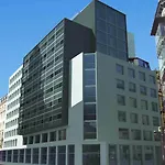 Alfonso 4*
